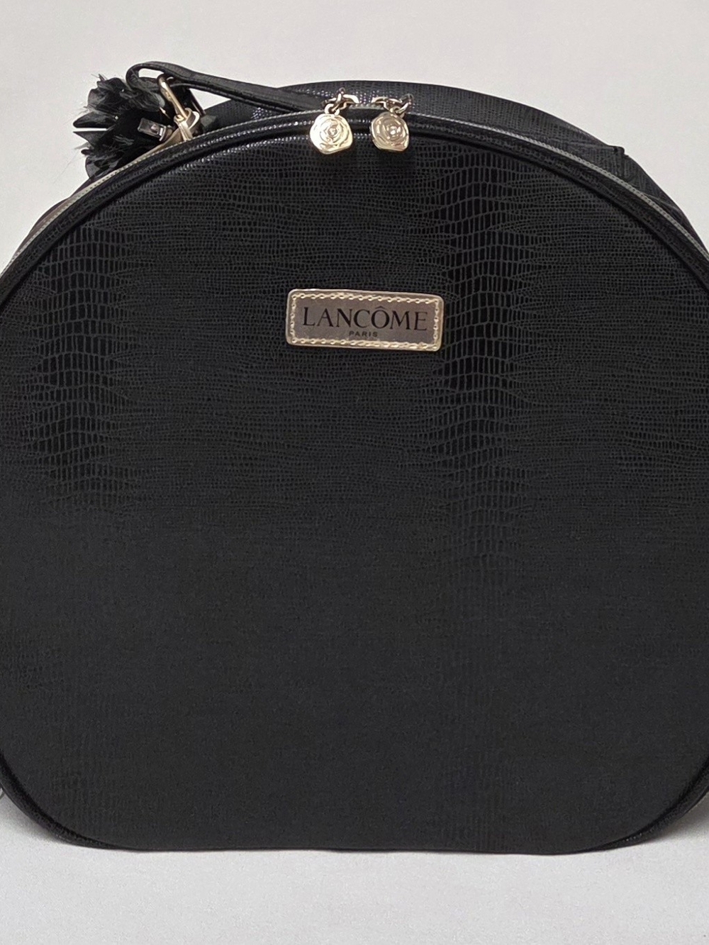 Lancôme Paris 'Le Parisian' Black Croc-Embossed Faux Leather Round Train Case